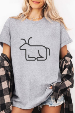 Cow Animal Isis Horn Divinity Stroke T-Shirt