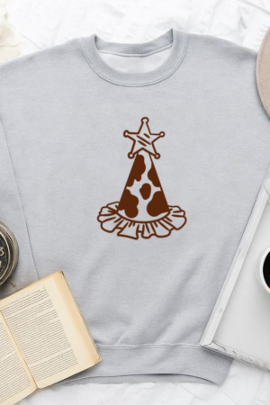 Cute Cow Birthday Hat Design Sweatshirt