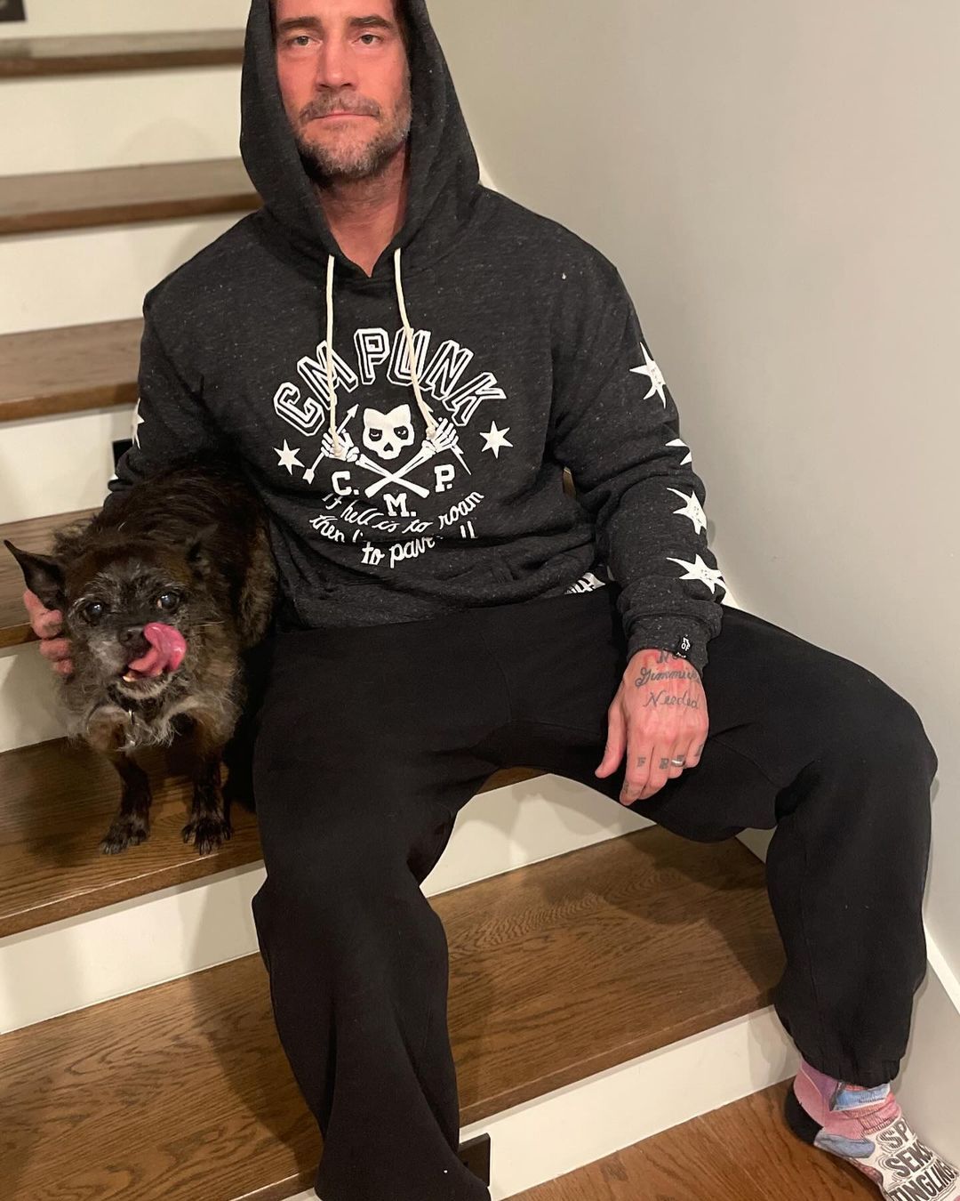 Rebellious Punk Black Pullover Hoody